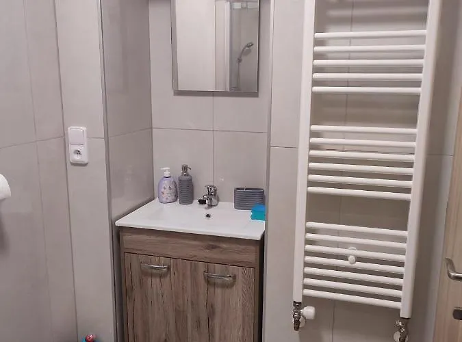 Vistarie * Červený Kostelec